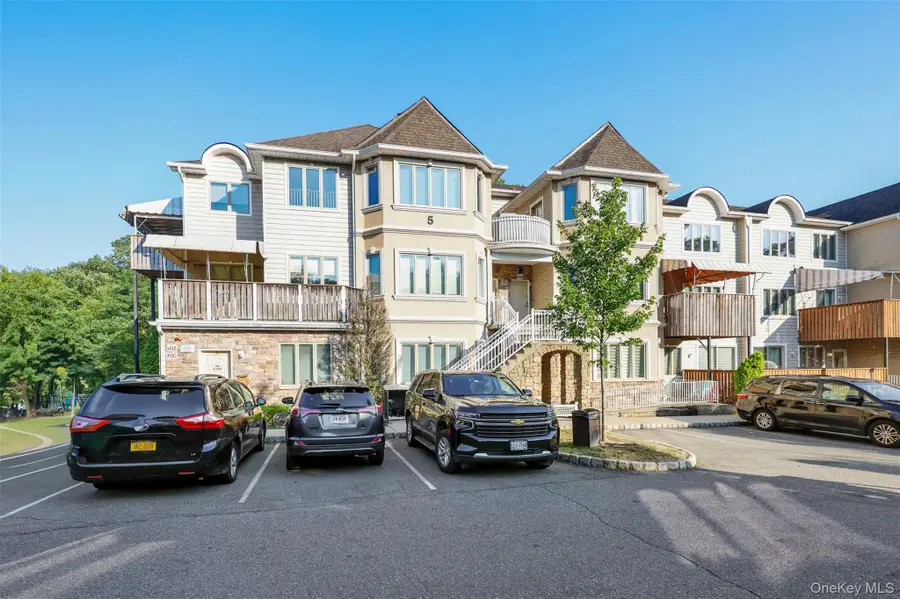 5 Rose Garden Way #302, Monsey, NY 10952 - #2