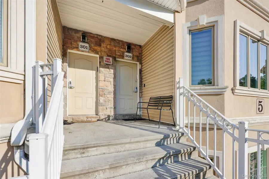 5 Rose Garden Way #302, Monsey, NY 10952 - #3
