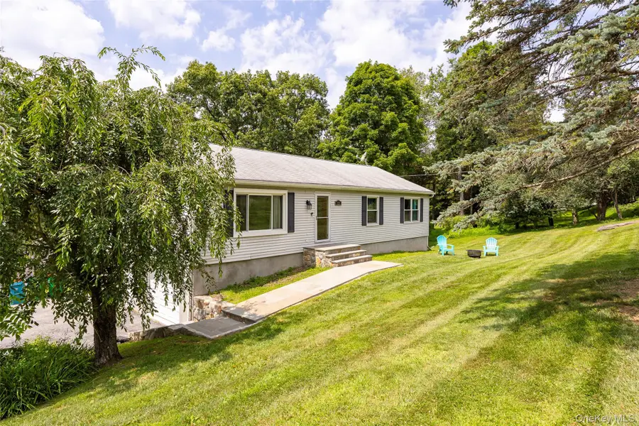 121 Hillside Road, Poughquag, NY 12570 - Image #2