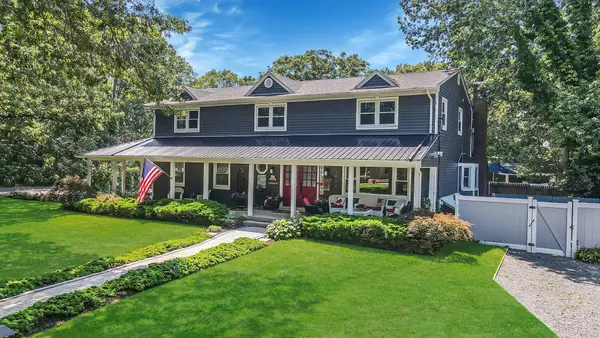 130 Parkside Avenue, Miller Place, NY 11764