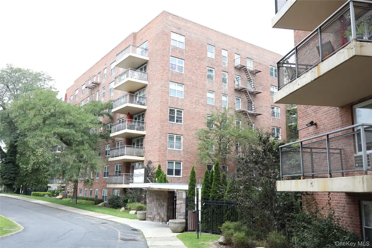 30 S Cole Avenue #5H, Spring Valley, NY 10977 - Image #1
