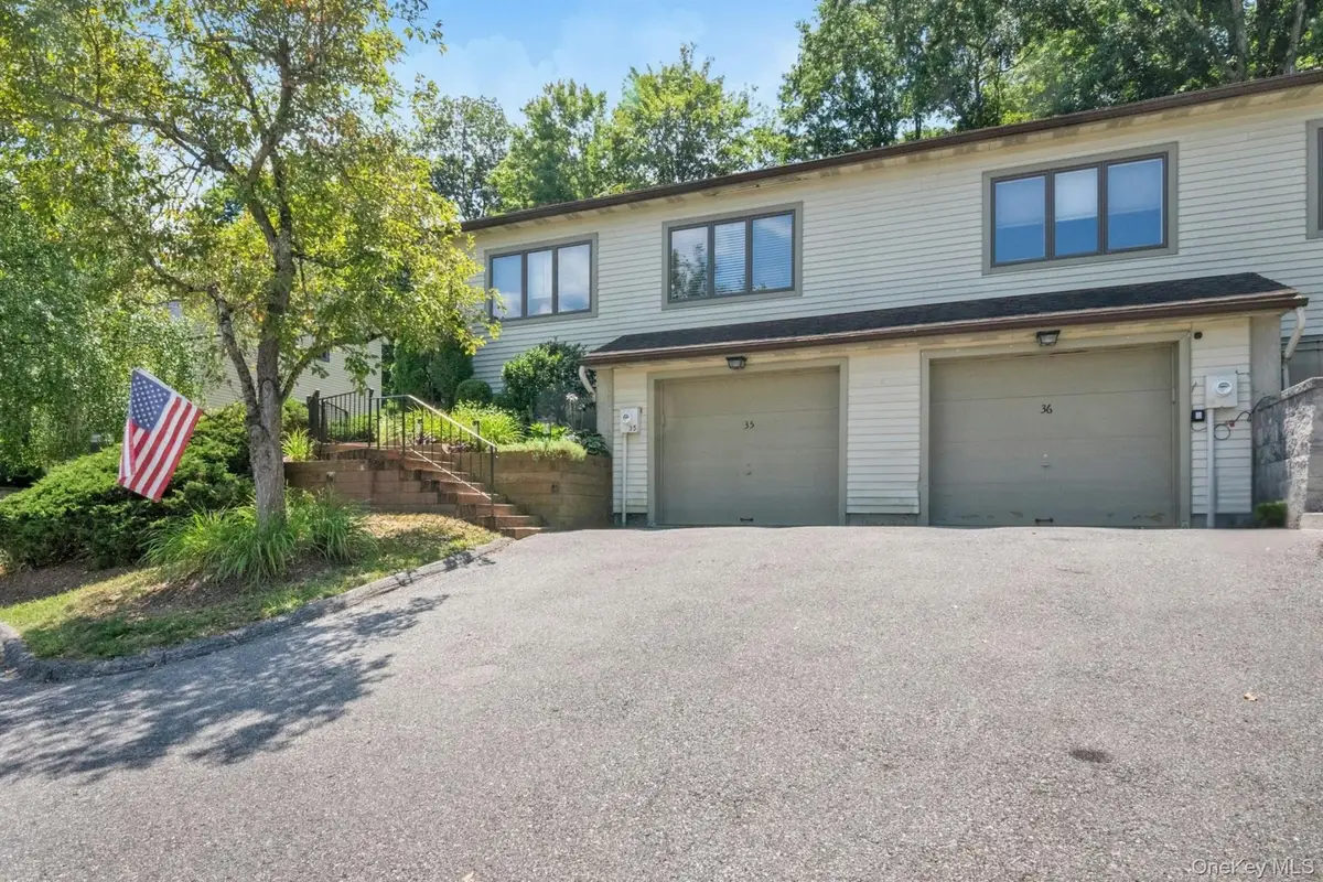 35 Krystal Drive, Somers, NY 10589 - Image #1