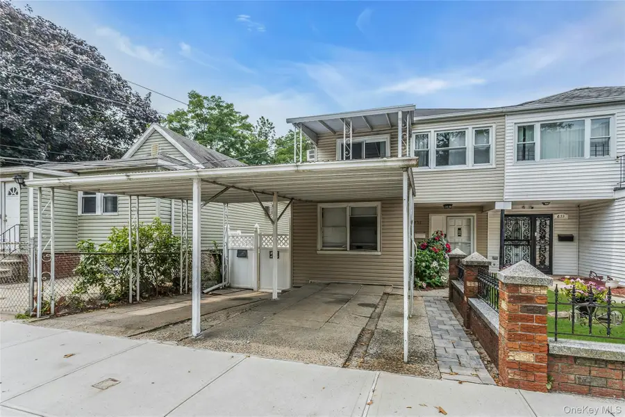 631 Hollywood Avenue, Bronx, NY 10465 - Image #2