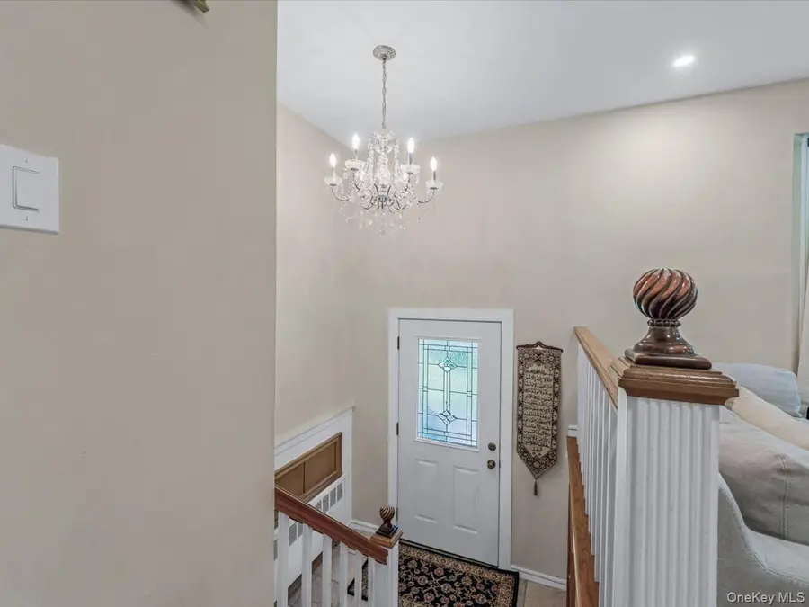 32 Southdown Road, Huntington, NY 11743 - Image #3