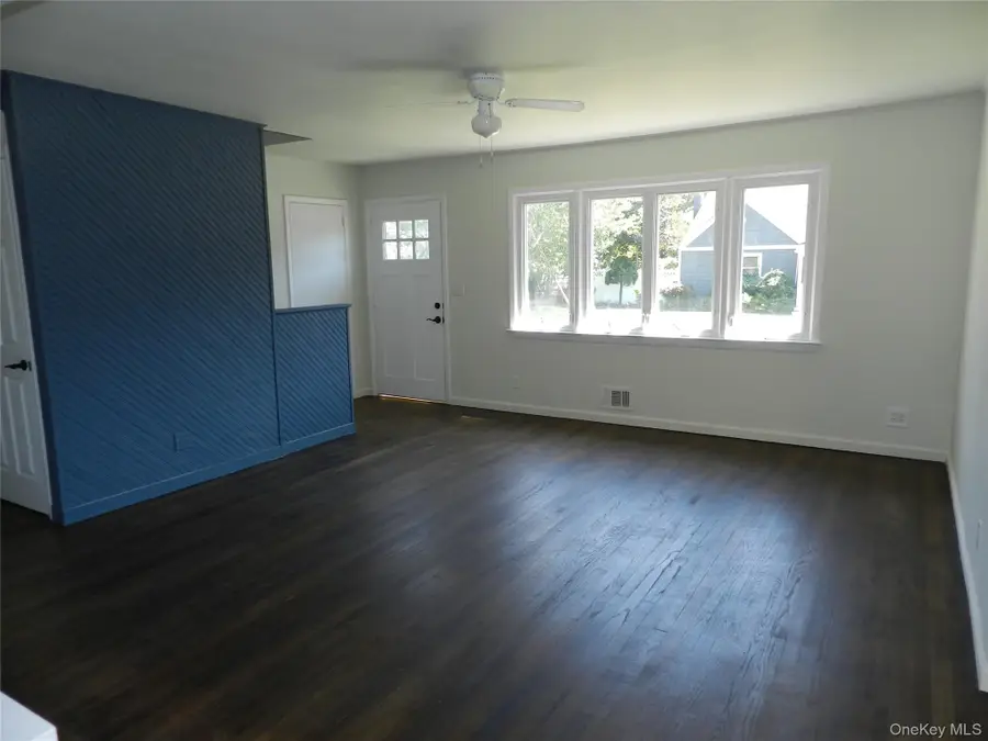 39 W 3rd Street, Patchogue, NY 11772 - Image #2