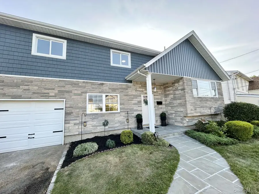 2956 Judith Drive, Merrick, NY 11566 - Image #2