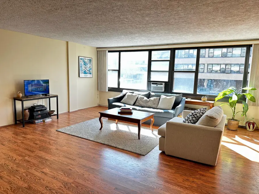 162-30 Powells Cove Boulevard #2D, Beechhurst, NY 11357 - #2