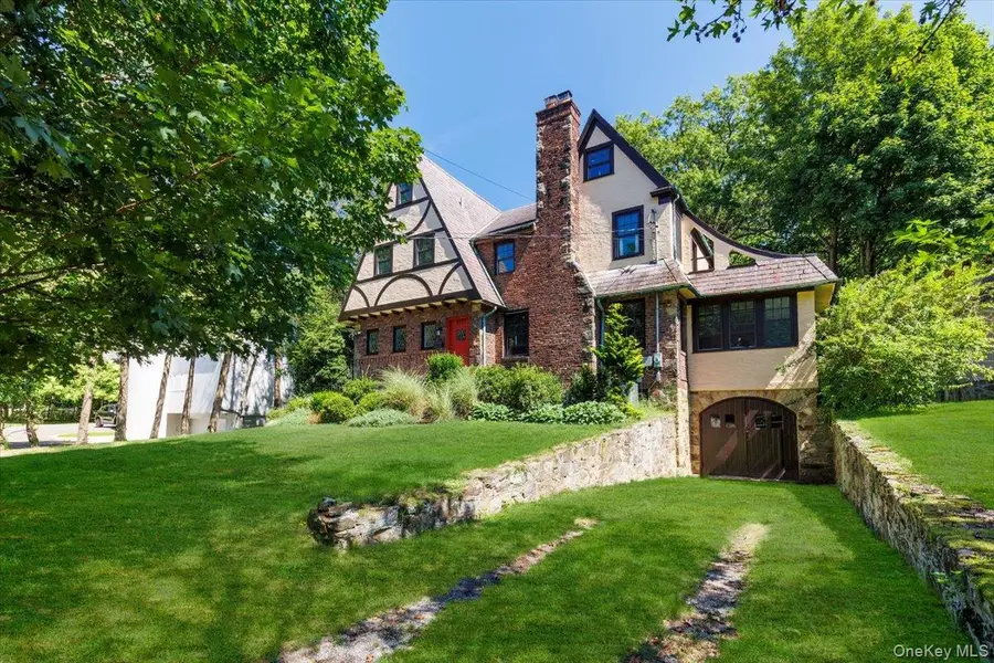 1017 The Parkway, Mamaroneck, NY 10543 - Image #3