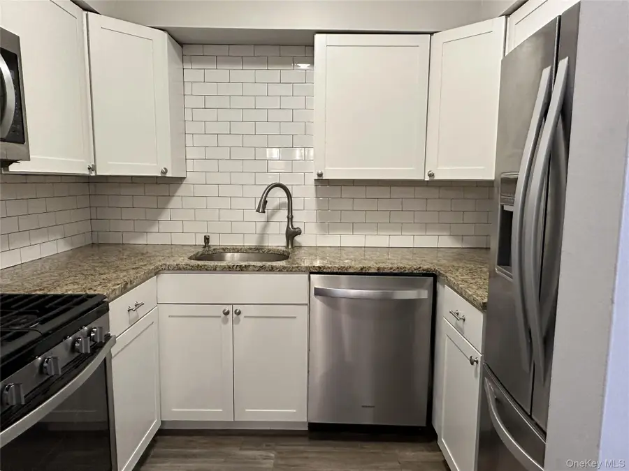 94 Bailey Court #94, Middle Island, NY 11953 - Image #2