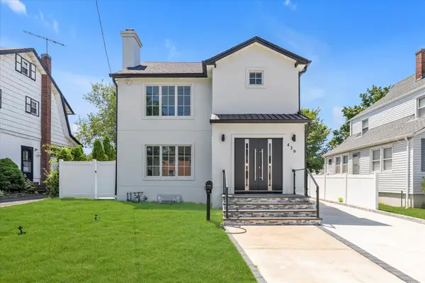 439 Bayview Avenue, Cedarhurst, NY 11516