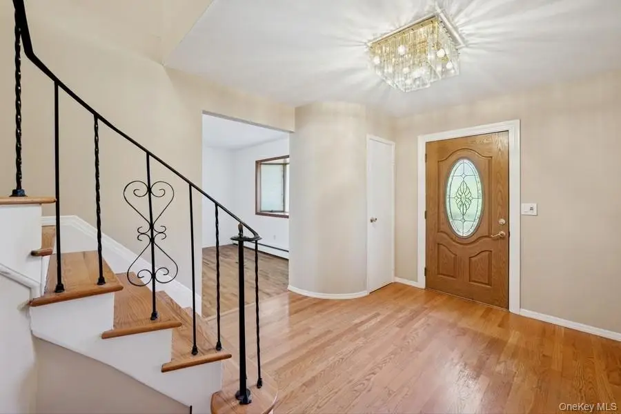 8 Cedar Place, Kings Park, NY 11754 - Image #2