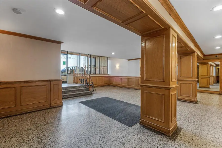 144-55 Melbourne Ave #2E, Flushing, NY 11367 - Image #2