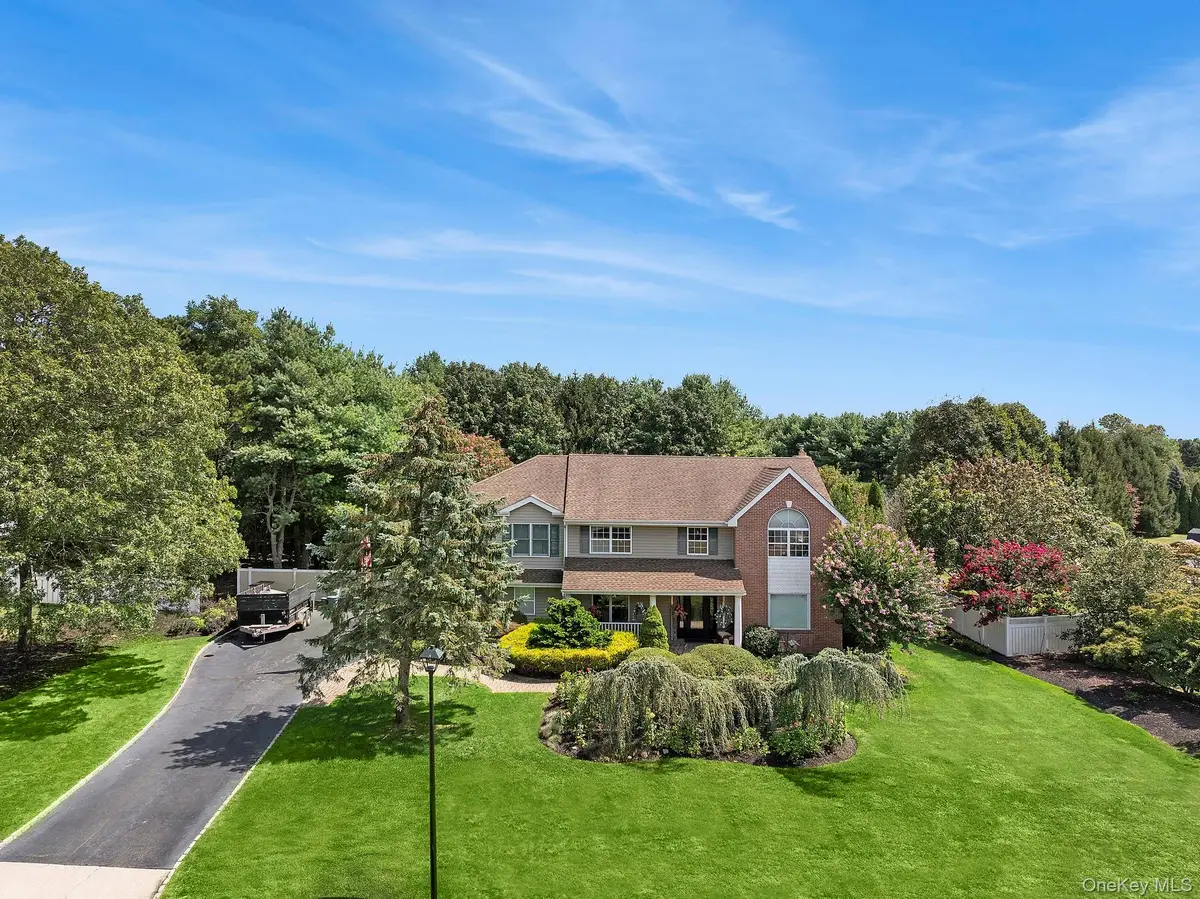 5 Windcrest Drive, Manorville, NY 11949 - Image #1