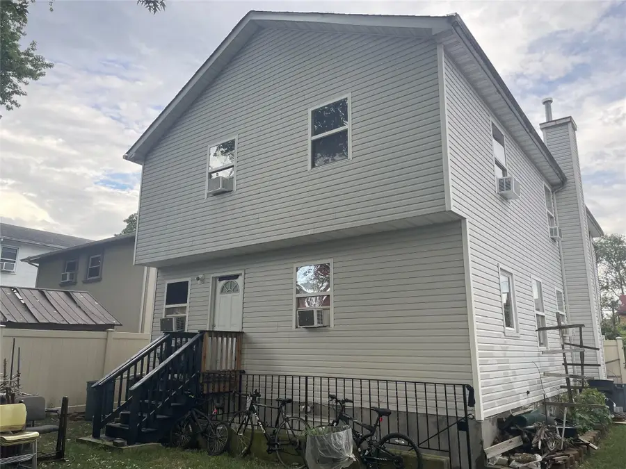 199 Wellesley Street, Hempstead, NY 11550 - Image #3