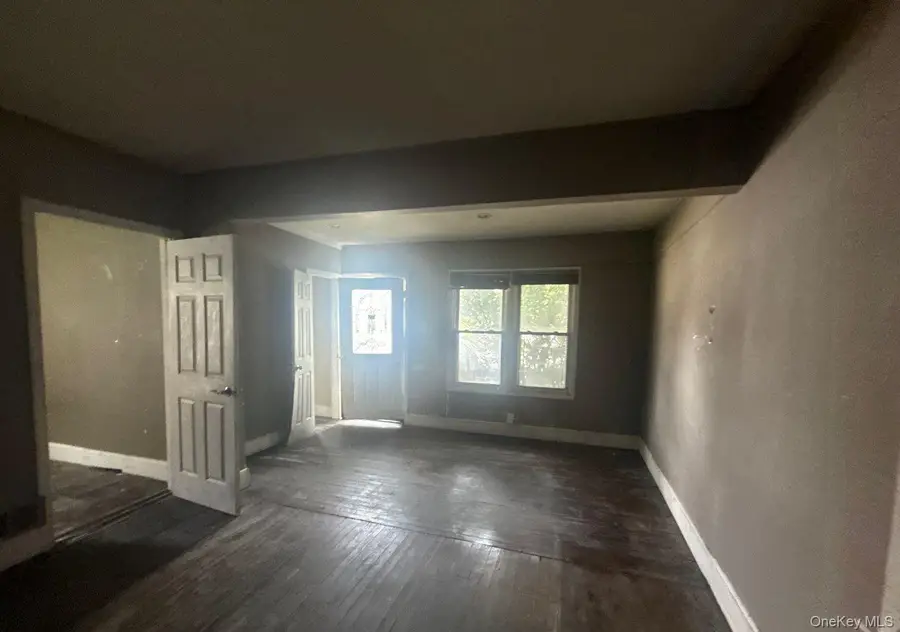 578 Seaman Avenue, Baldwin, NY 11510 - Image #3