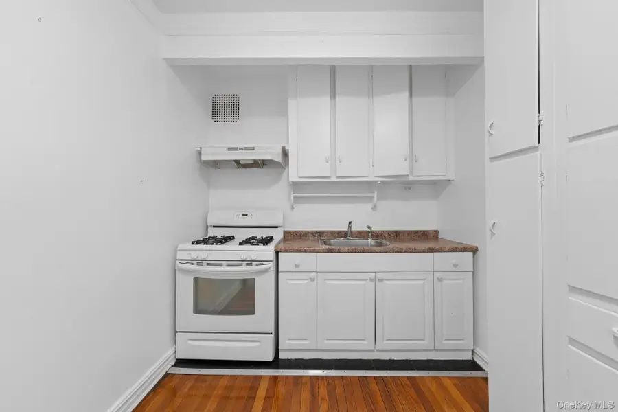 44-10 Ketcham St. #3F, Elmhurst, NY 11373 - Image #2