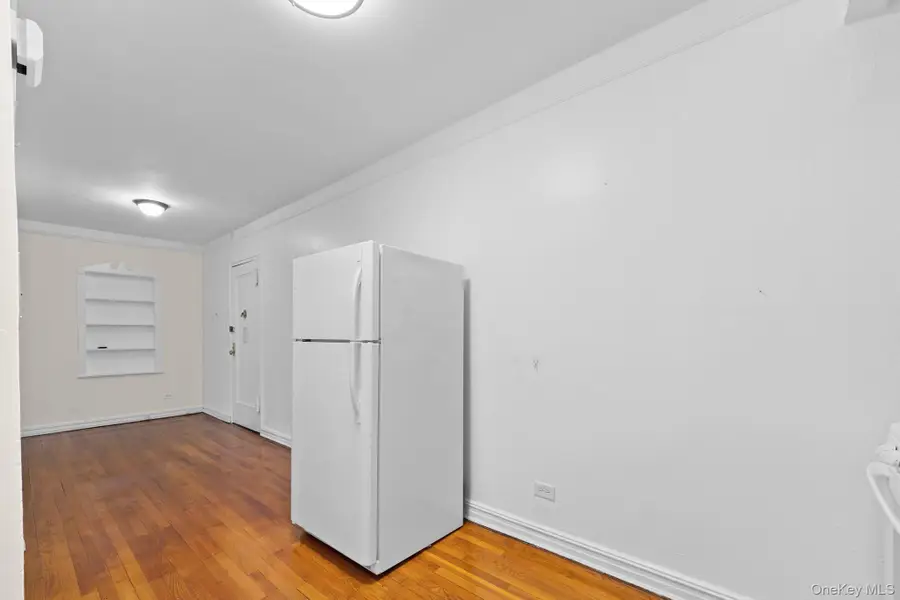 44-10 Ketcham St. #3F, Elmhurst, NY 11373 - Image #3