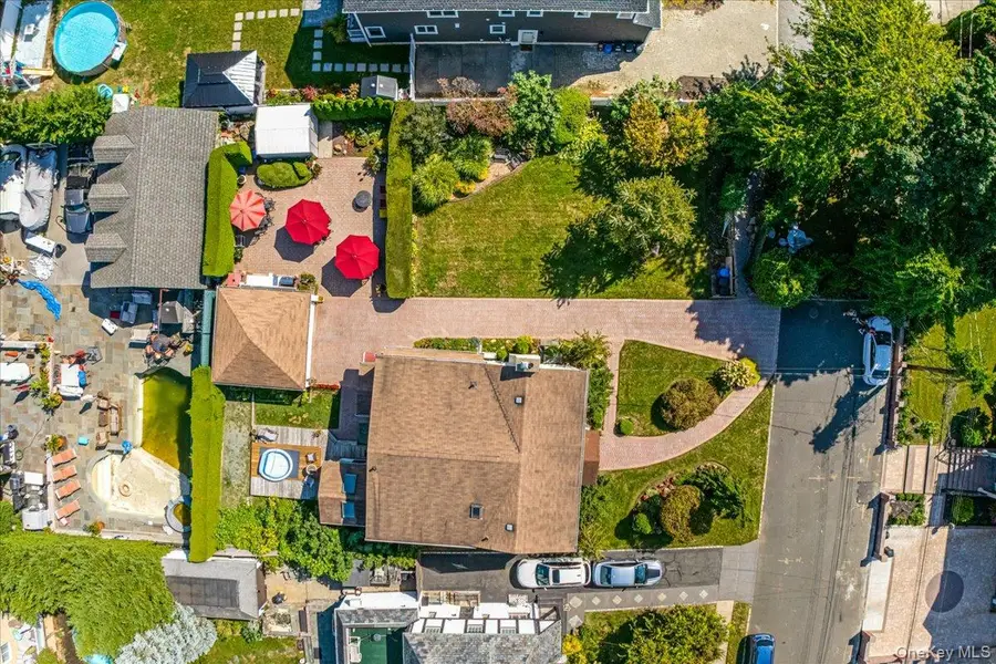 2957 214th Place, Bayside, NY 11360 - Image #3