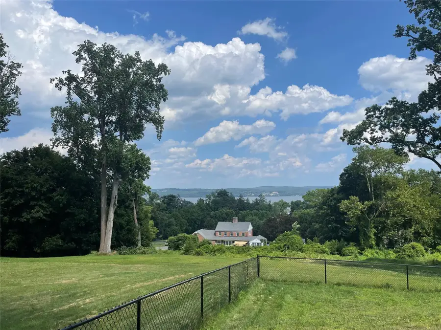 519 N Midland, Nyack, NY  - Image #2