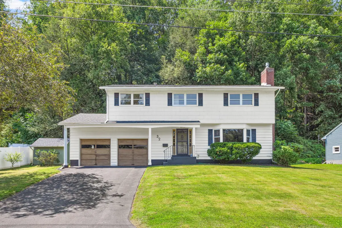 32 Redwood Road, Saugerties, NY 12477 - Image #1