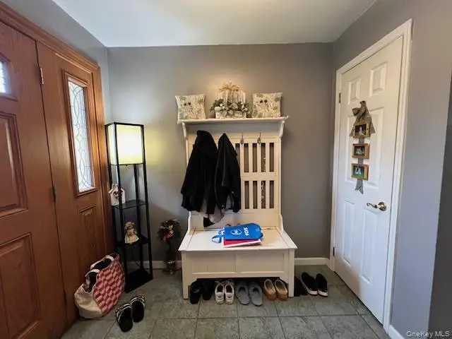 121 West Avenue, Hicksville, NY 11801 - Image #3