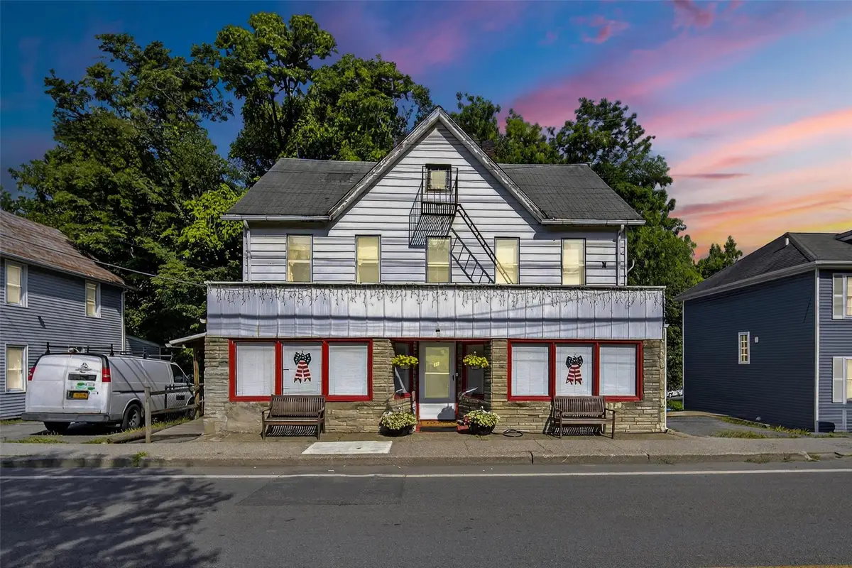 31 S Montgomery Street, Walden, NY 12586 - Image #1