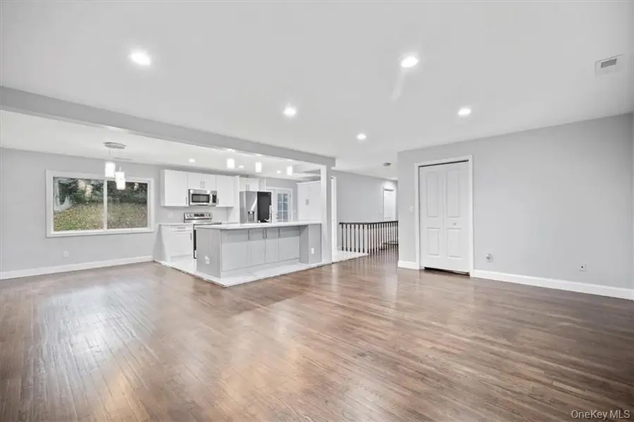 423 Westchester Avenue, White Plains, NY 10604 - Image #3