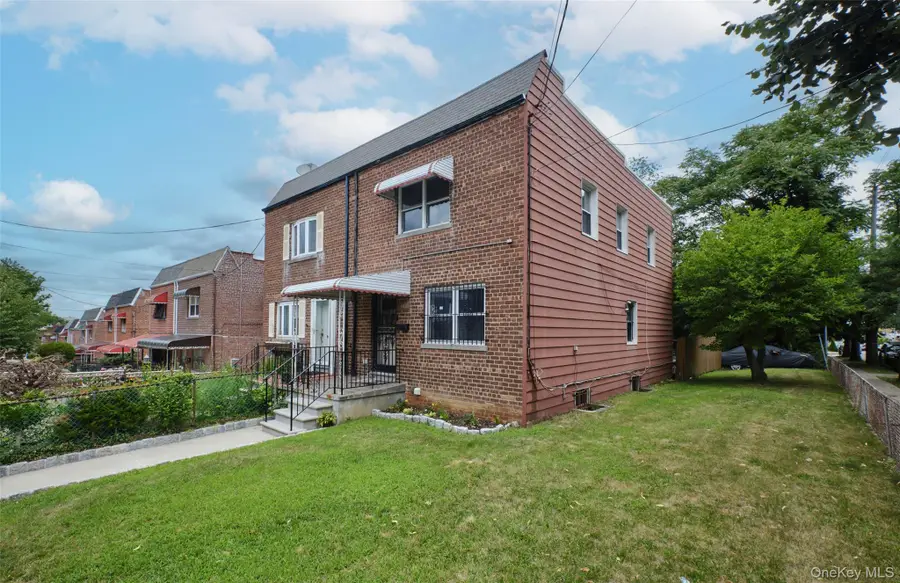 3000 Radcliff Avenue, Bronx, NY 10469 - Image #3