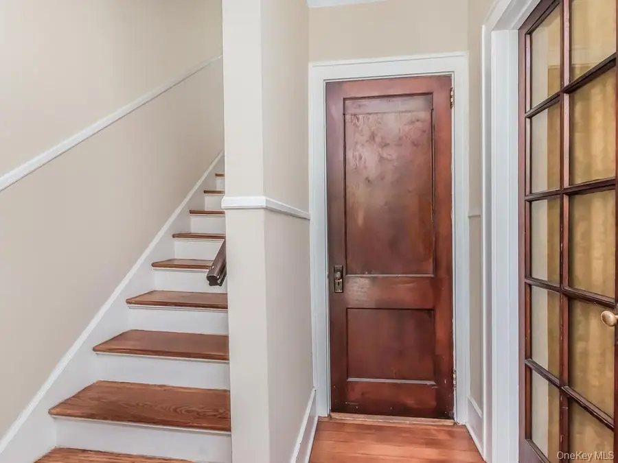 300 AKA 490 Odell Avenue, Yonkers, NY 10703 - Image #3