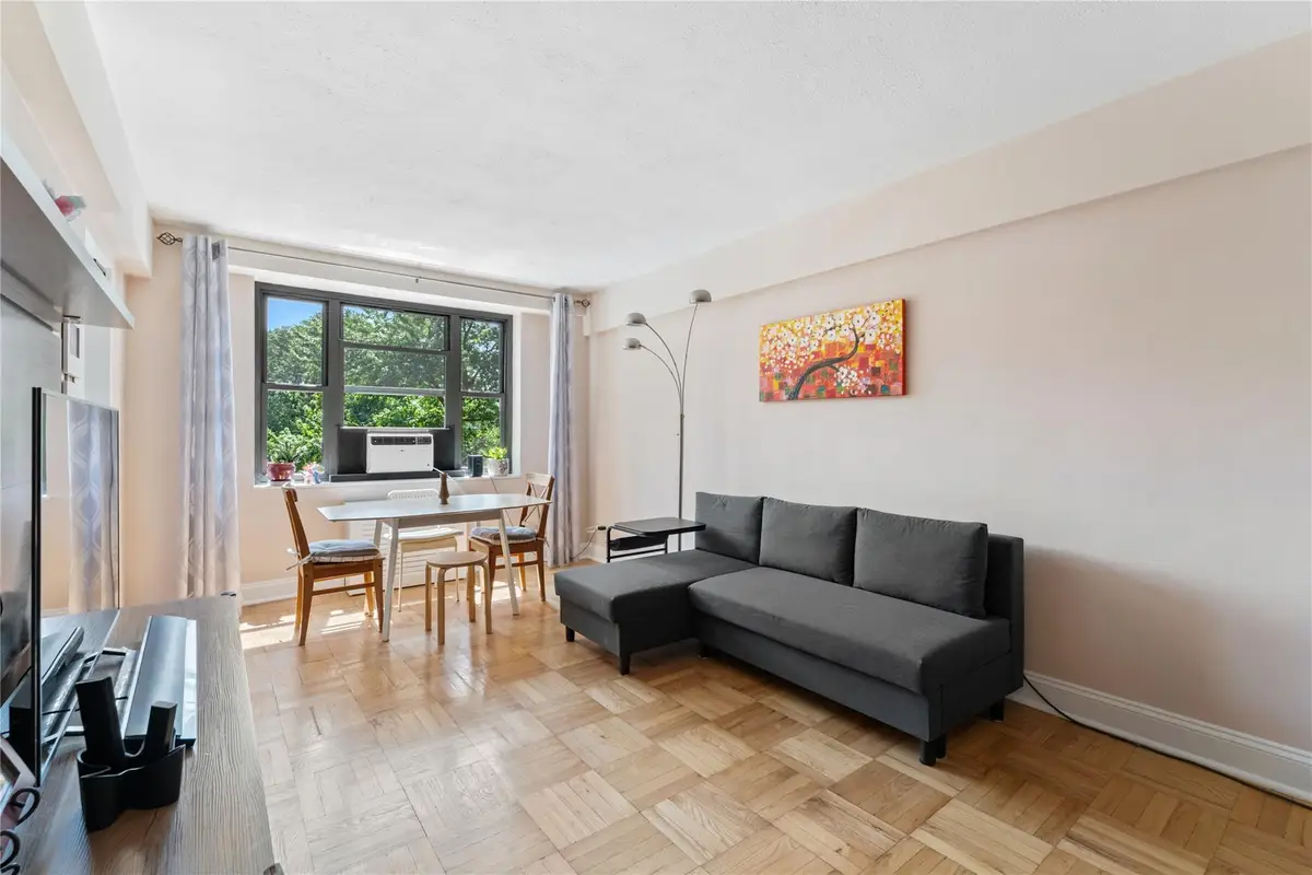 3103 Fairfield Avenue #5D, Bronx, NY 10463 - Image #1