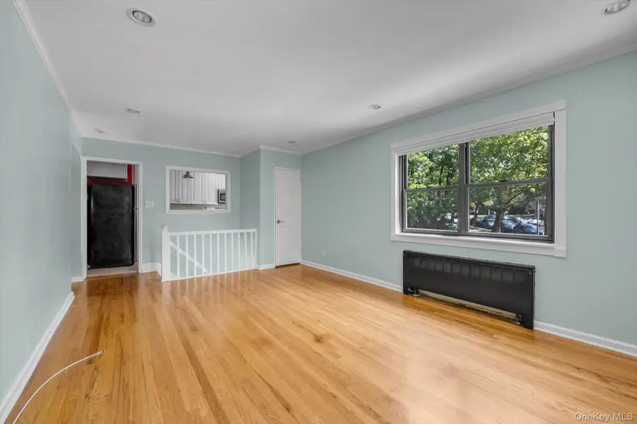 219-27 75 Avenue #2, Bayside, NY 11364 - Image #2