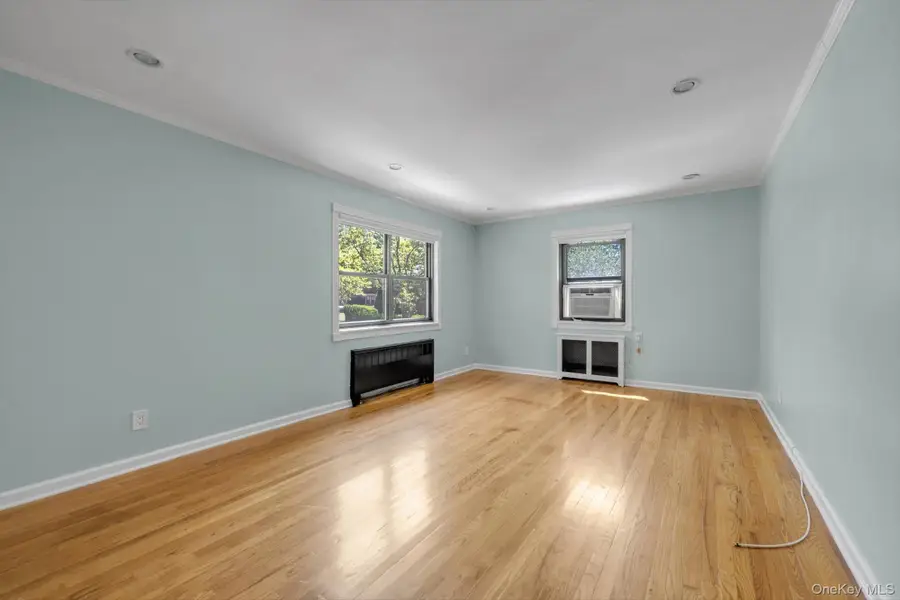 219-27 75 Avenue #2, Bayside, NY 11364 - Image #3