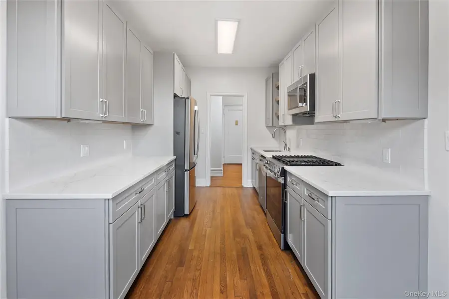 5 Franklin Avenue #4R, White Plains, NY 10601 - Image #3