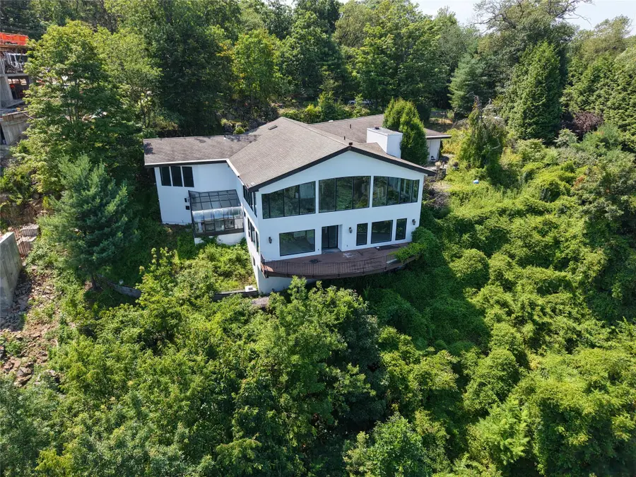 9 Tweed Boulevard, Nyack, NY 10960 - Image #2