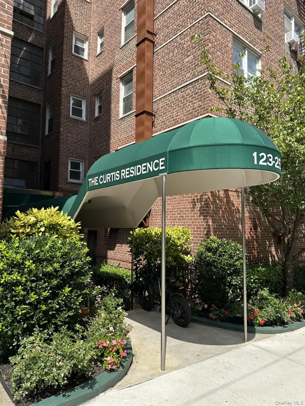 123-25 82nd Avenue #3P, Kew Gardens, NY 11415 - Image #1