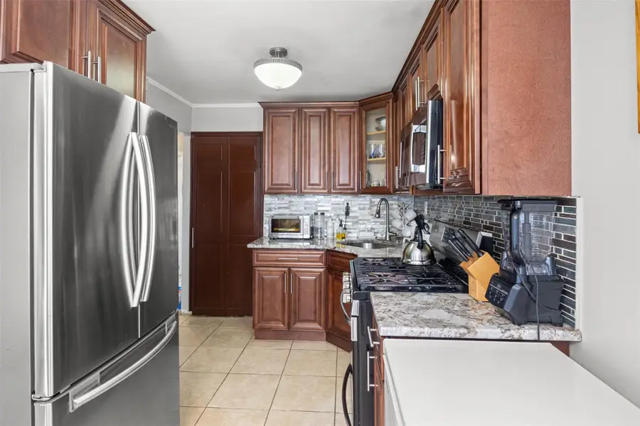 23915 147th Road, Rosedale, NY 11422 - Image #2