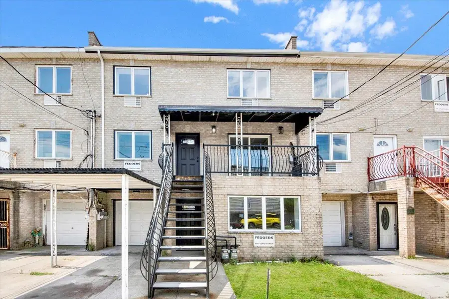 1869 Muliner Avenue, Bronx, NY 10462 - Image #2