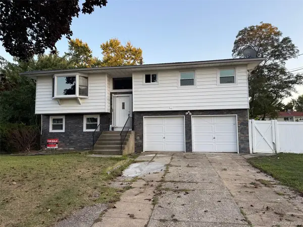 160 Van Street, Brentwood, NY 11717