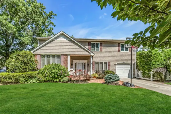 1855 Zana Court, North Merrick, NY 11566