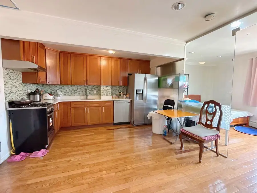 149-06 Northern Boulevard #304, Flushing, NY 11354 - Image #2