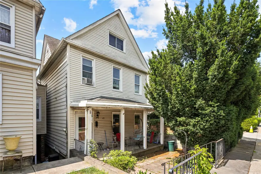 42 Edgewood Avenue, Yonkers, NY 10704 - Image #2