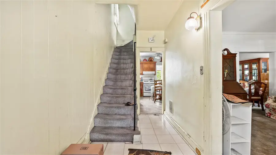 42 Edgewood Avenue, Yonkers, NY 10704 - Image #3