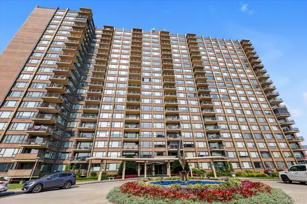 166-25 Powells Cove Boulevard #11L, Beechhurst, NY 11357