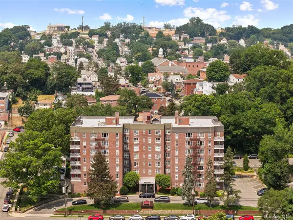 125 Bronx River Road #5A, Yonkers, NY 10704