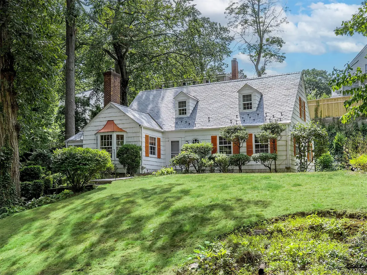 43 Amherst Road, Port Washington, NY 11050 - Image #1