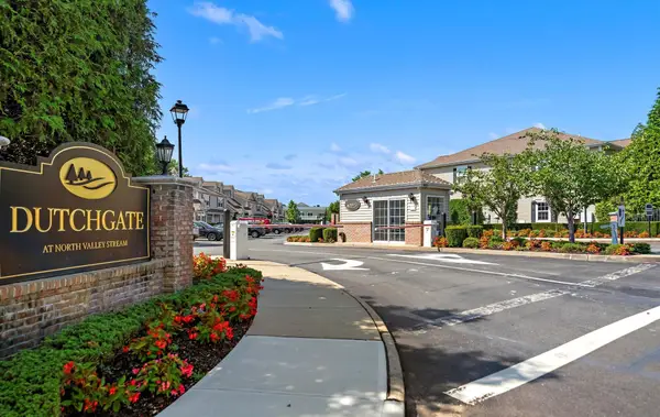 1002 Willow Lane, Valley Stream, NY 11580