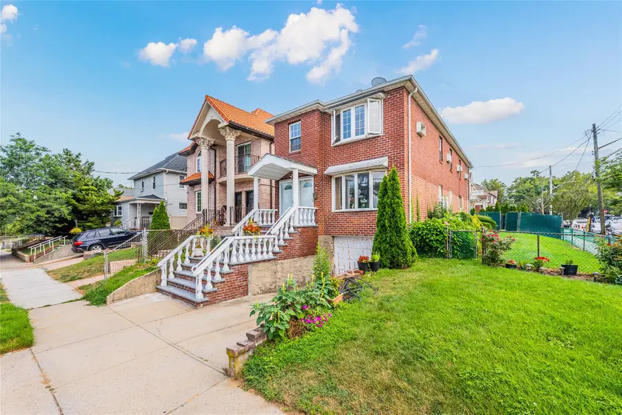 12104 150th Avenue, South Ozone Park, NY 11420 - Image #2