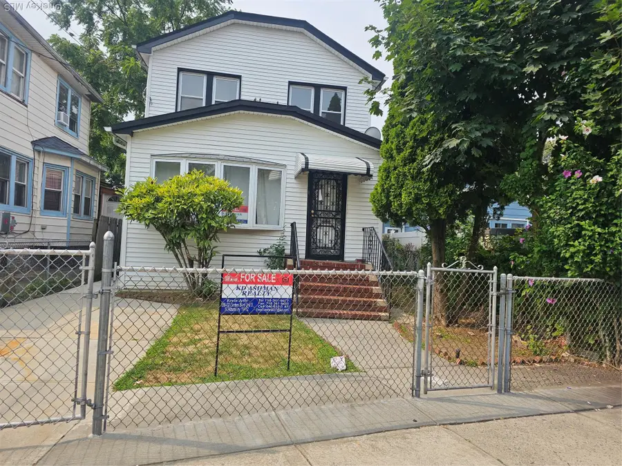 182-10 141 Avenue, Springfield Gardens, NY 11413 - Image #2