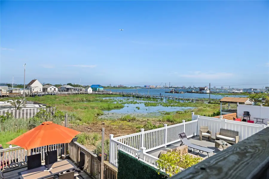 1024 Cross Bay Boulevard, Broad Channel, NY 11693 - Image #2