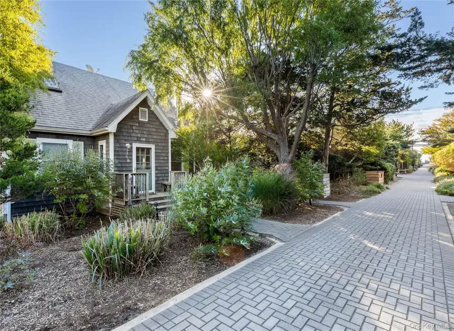 38 Homesite Avenue, Seaview, NY 11770 - Image #2